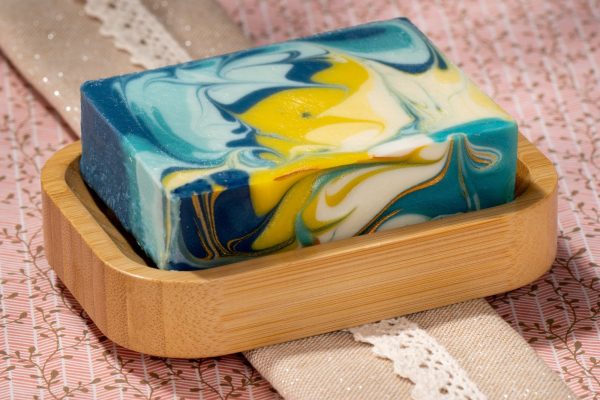 Bamboe zeepschaaltje met body bar | Sprankel Zeep